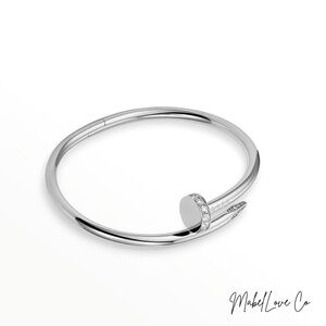 Silver Nail with zircon Design Bracelet